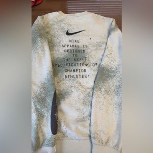 Medium Nike Reversible Sweater with pockets and designs on both sides